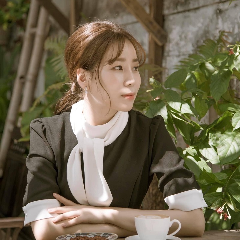 Cô gái Việt ngồi quán cà phê khu nhà giàu Gangnam nhiều tháng ròng để học cách kiếm tiền ở xứ sở 'Kim chi'