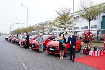 Một doanh nghiệp Hà Nội chi hơn 15 tỷ đồng mua ô tô tặng nhân viên