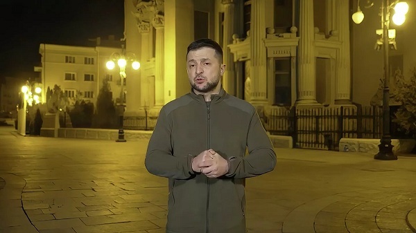 Tình hình Nga-Ukraine: Tổng thống Zelensky và gia đình được đề nghị tị nạn ở Anh