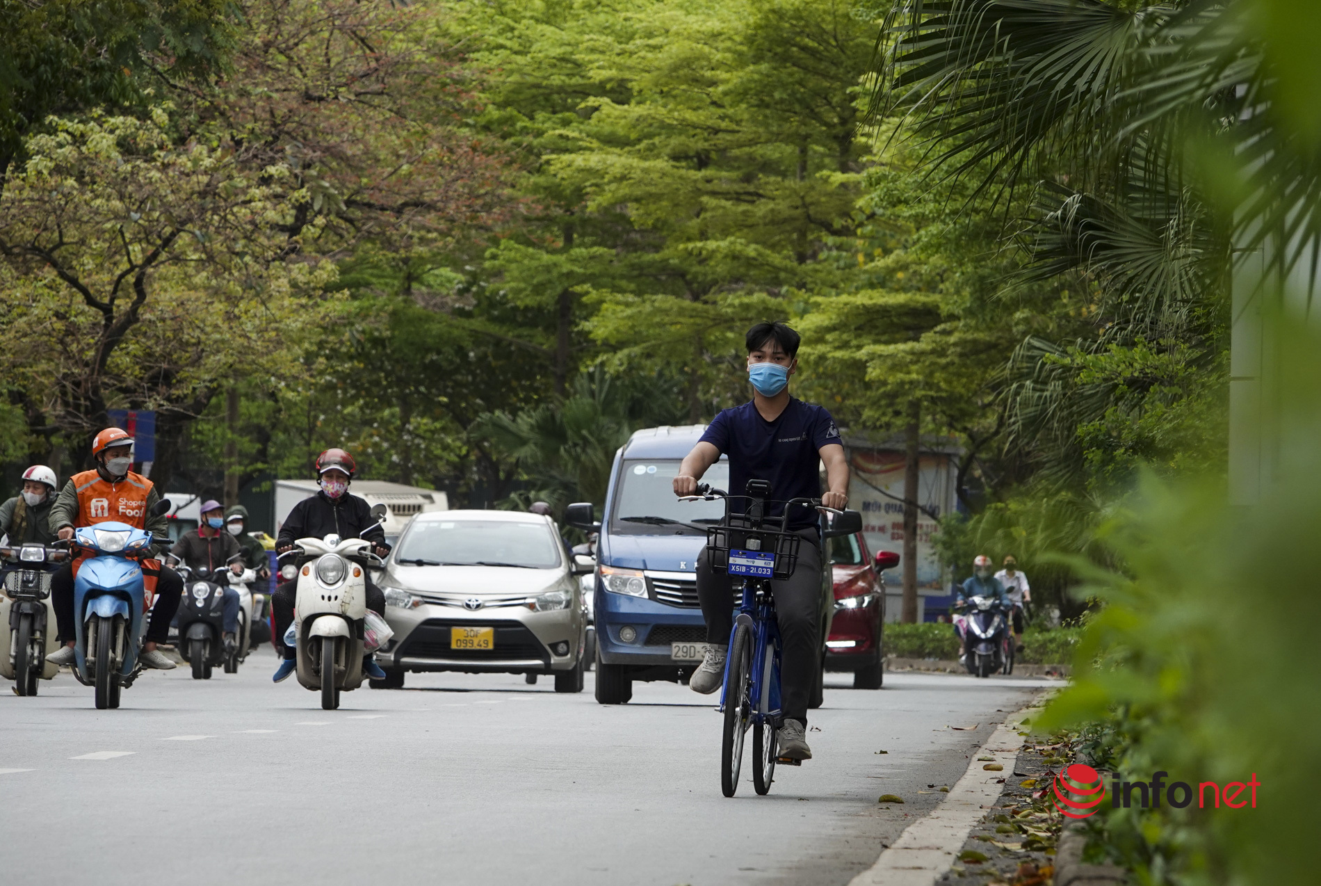 Cận cảnh chiếc xe đạp công cộng sắp được cho thuê giá 5000 đồng/30 phút ở Hà Nội