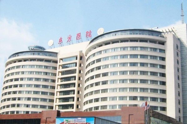 Y tá tử vong vì không được cấp cứu kịp thời do quy định phòng dịch ở bệnh viện Trung Quốc