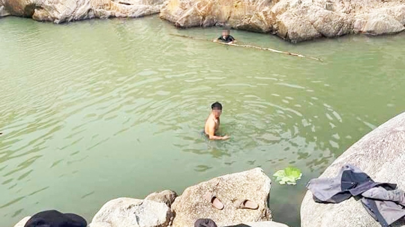 Quảng Nam: Rủ nhau tắm suối, hai thanh niên đuối nước tử vong