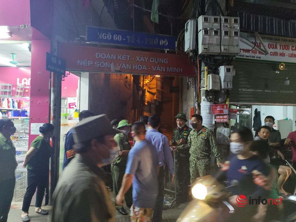 Hà Nội: Cháy nhà cao tầng trong ngõ Phú Đô, nhiều xe máy bị thiêu rụi, 1 người tử vong