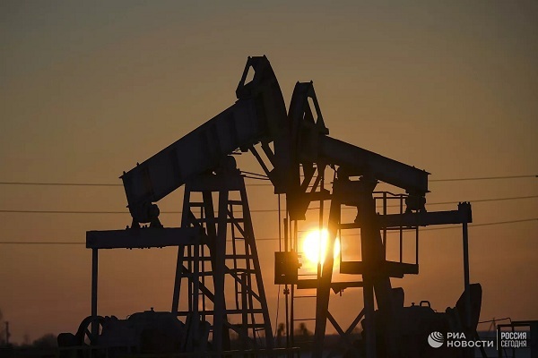 Hé lộ mức doanh thu dự kiến từ dầu khí của Nga năm 2022