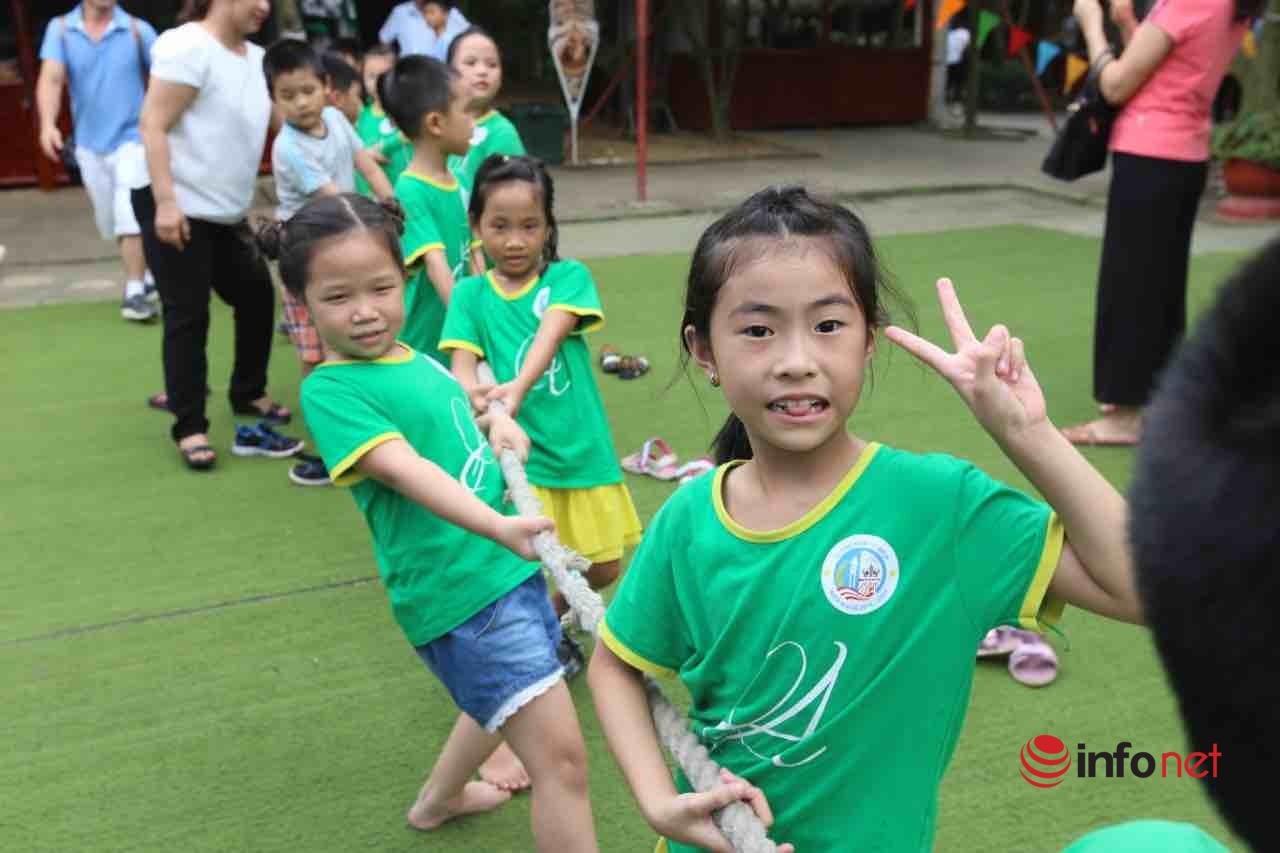 Primary and sixth grade students in Hanoi go to school directly from April 6