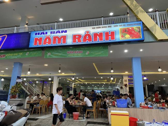 Customers eat seafood 2 million, charged 3 million, restaurant in Da Nang fined 25 million