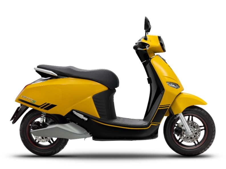 VinFast launches 5 electric motorcycle models capable of traveling nearly 200 km/charge