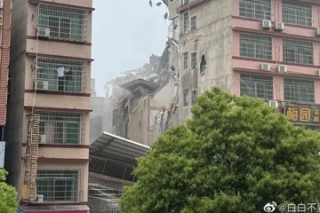 Sập nhà 6 tầng ở Trung Quốc, nhiều người bị chôn vùi, hơn 100 người đang giải cứu