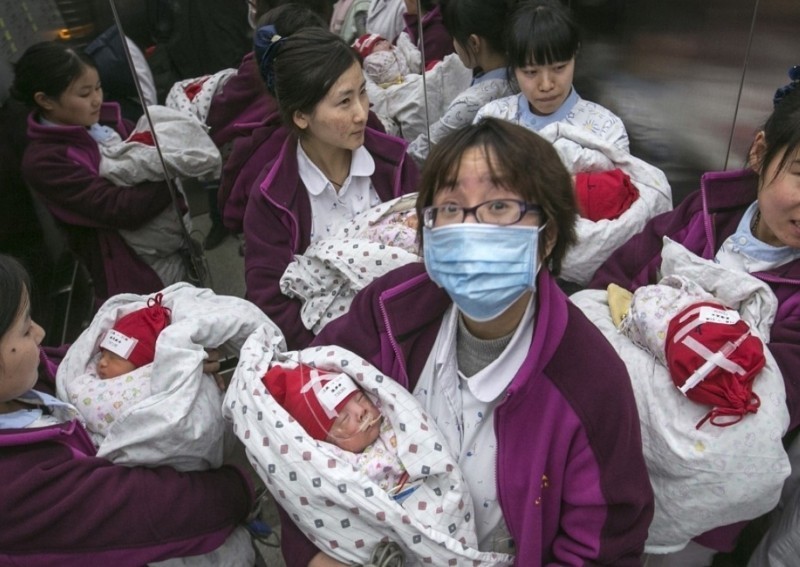 Người dân ngại đẻ, Trung Quốc thi hành chính sách khuyến sinh chưa từng có