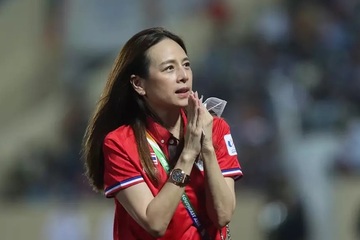 Madam Pang, nữ Trưởng đoàn U23 Thái Lan, đại gia phân phối độc quyền  Hermes