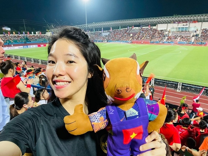 The saola mascot appearing at the 31st SEA Games is made from the hands of handicapped people