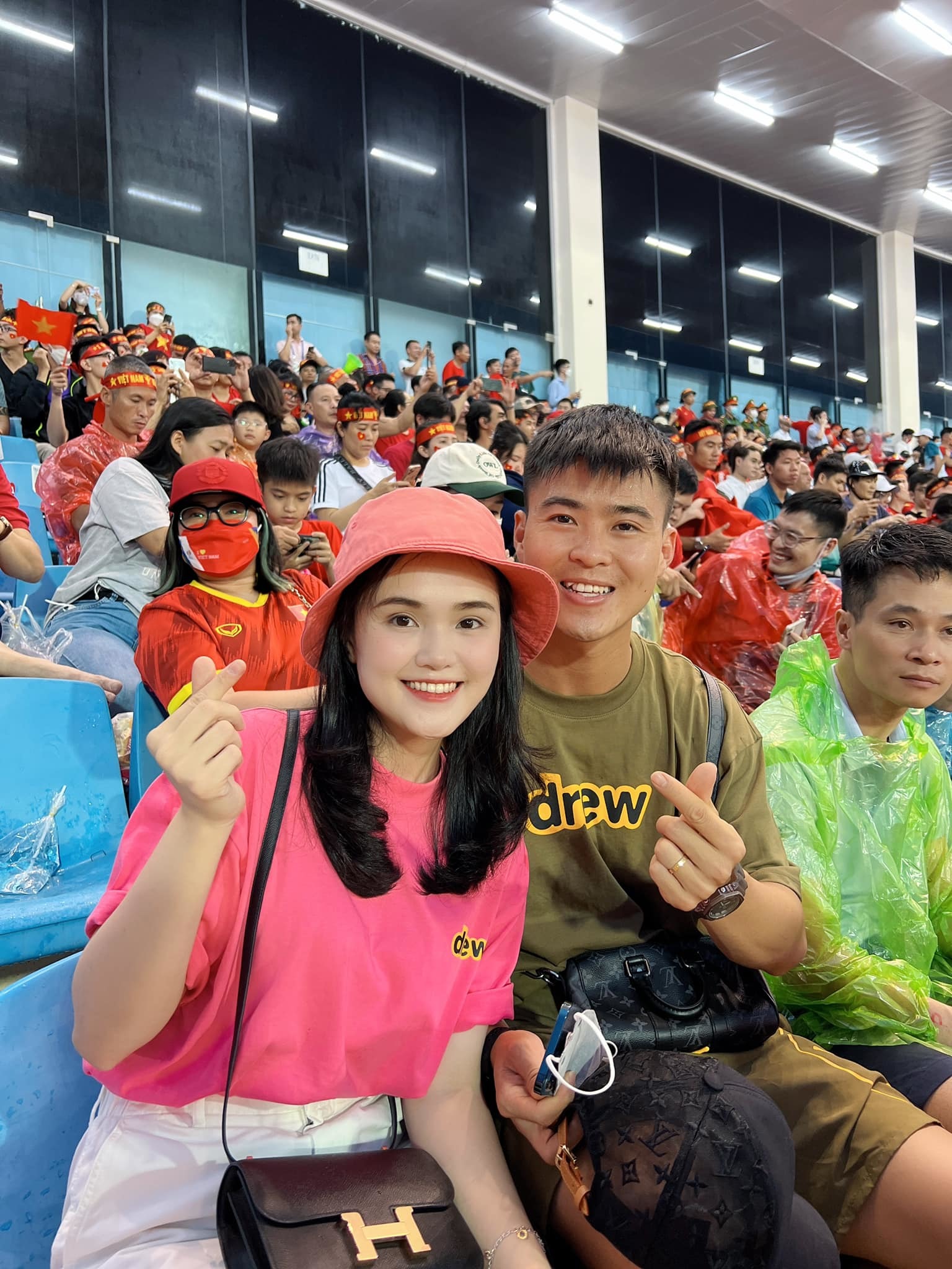 Quynh Anh's wife decided to 'go storm' for 6 days and 6 nights to celebrate the 31st SEA Games gold medal, Duy Manh declared a definitive sentence!