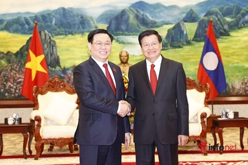 Thúc đẩy quan hệ kinh tế tương xứng với quan hệ chính trị, ngoại giao Việt - Lào
