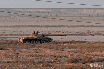Những chiếc T-62 ‘cổ lỗ sĩ’ bất ngờ xuất hiện trên lãnh thổ Ukraine