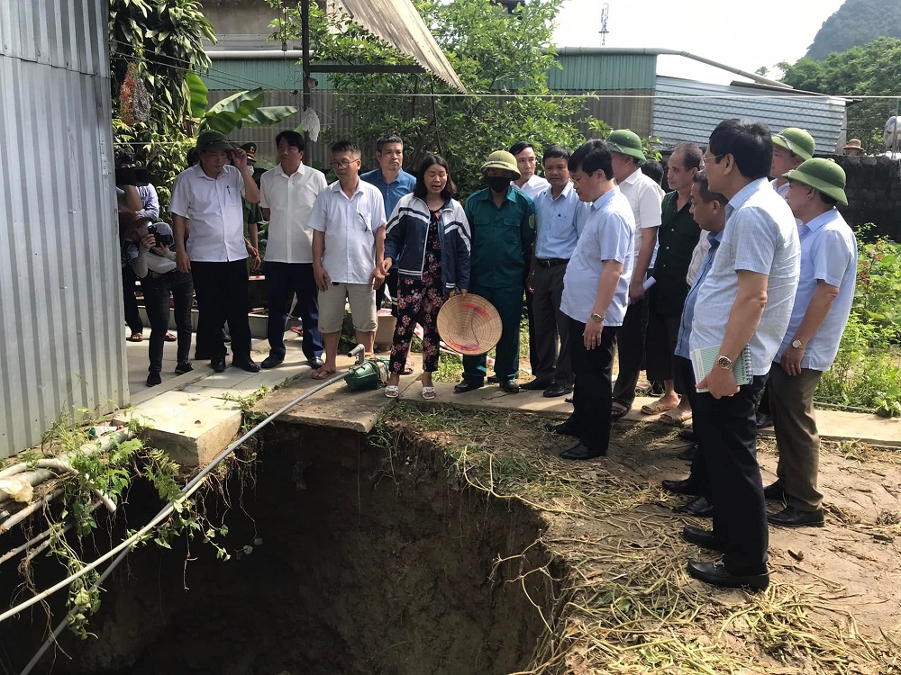 'Death pit' continuously appeared, Nghe An President directly checked