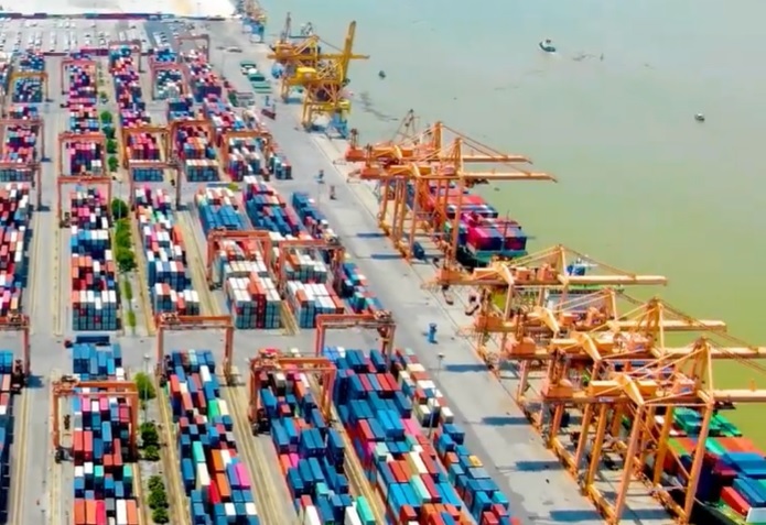 5 tháng đầu năm, hàng container qua cảng Hải Phòng tăng 4,56%