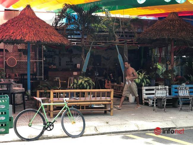 Đà Nẵng: Khu 'phố Tây' đìu hiu, chủ quán ngồi ngóng khách