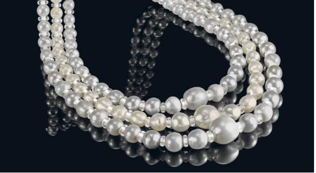 Extremely rare pearl necklace sold for record price