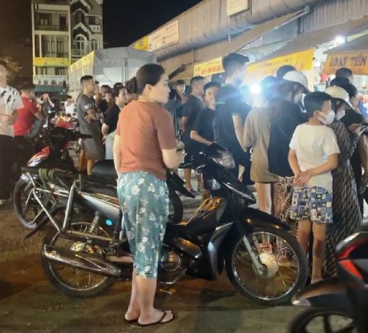 Sleeping at the kiosk, the man was stabbed to death late at night