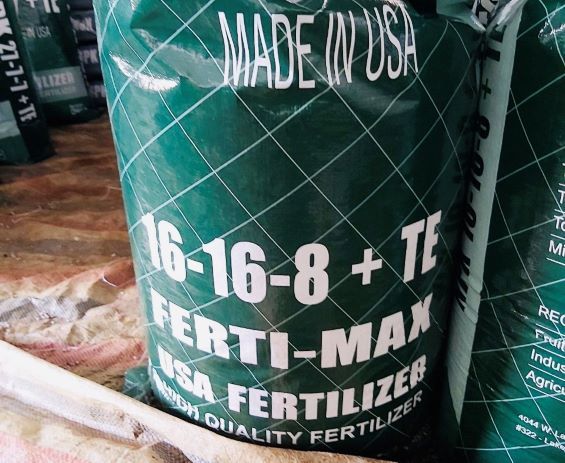 Urgent detention of a person suspected of producing more than 100 tons of fake fertilizer