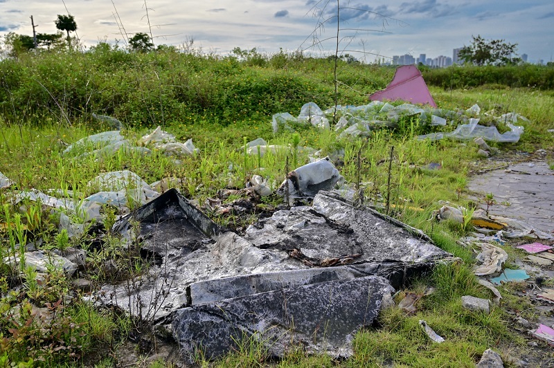 'Số phận' 2 công viên nước ở Hà Nội: Nơi bỏ hoang 15 năm, nơi vừa xây xong đã bị phá