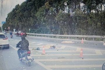 Tai nạn trên cầu Thanh Trì lúc rạng sáng, 2 người tử vong