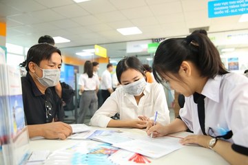 Lưu ý thí sinh làm thủ tục nhập học lớp 10 tại Hà Nội