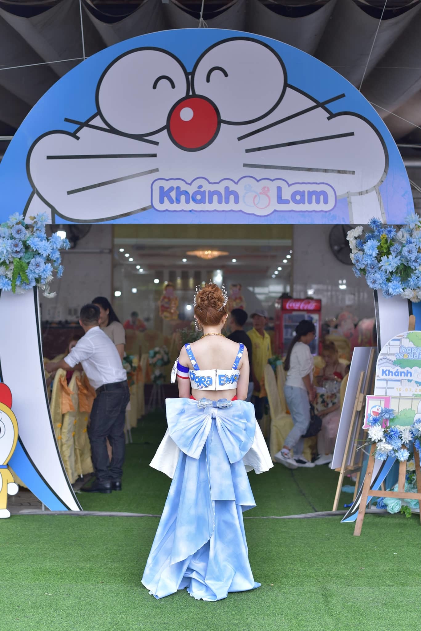 Đám cưới đặc biệt của cặp đôi 'fan cuồng' truyện tranh Doraemon