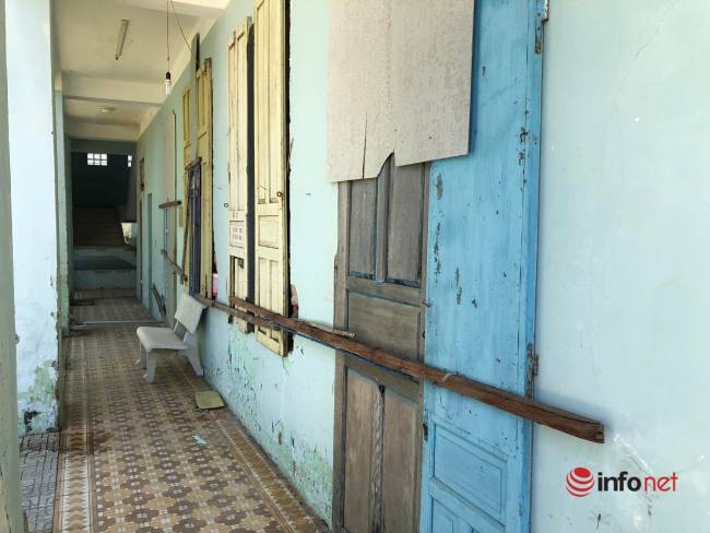 Bệnh viện hoang phế như nhà ma trên đất vàng mặt biển Đà Nẵng