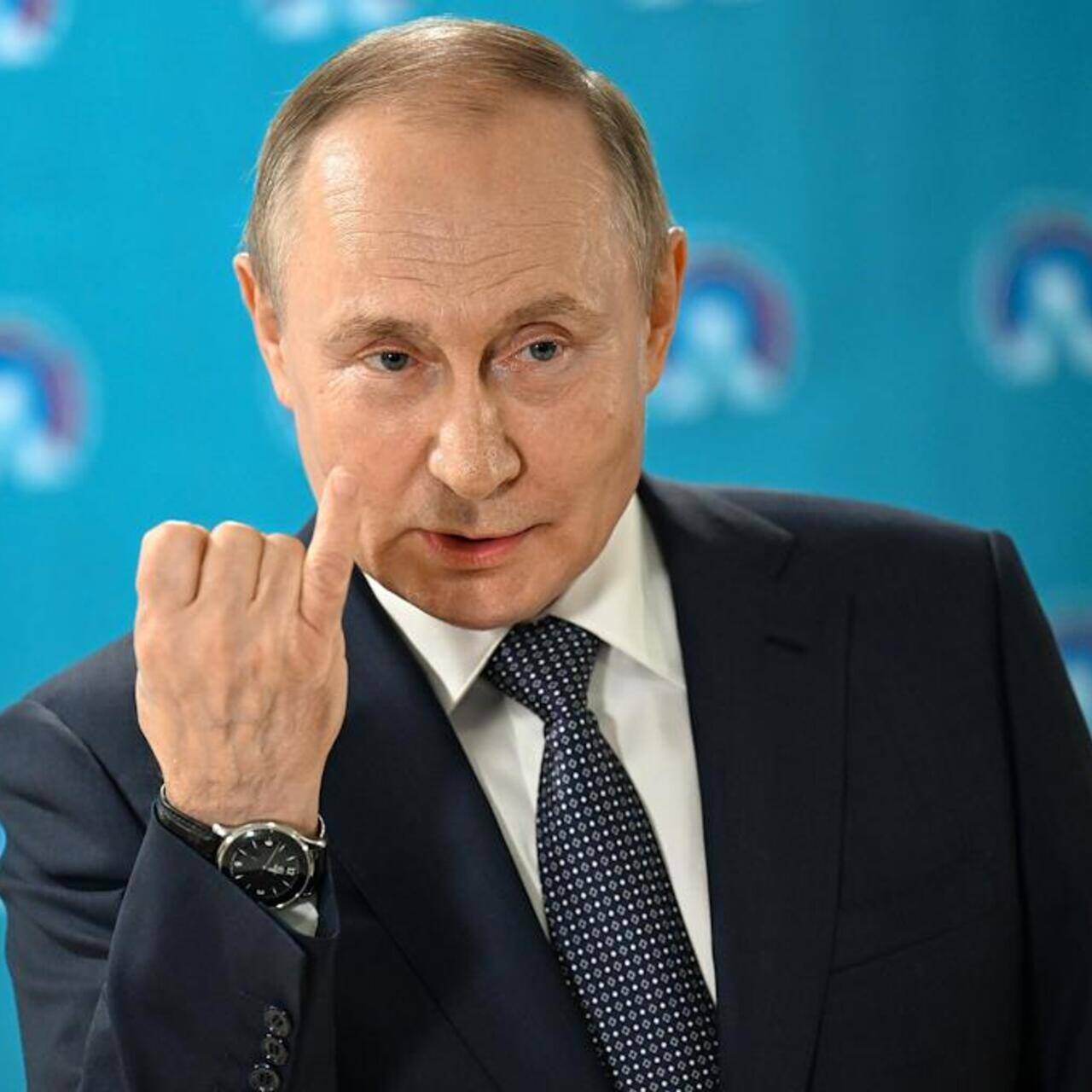 Hé lộ thương hiệu đồng hồ mới của Tổng thống Putin