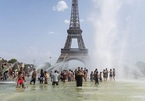 Pháp hạn chế tiêu thụ nước do nguy cơ hạn hán