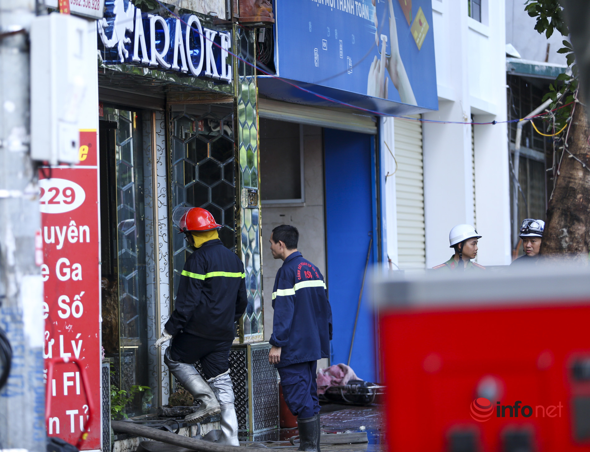 Hiện trường vụ cháy quán karaoke khiến ba chiến sỹ PCCC Công an quận Cầu Giấy hy sinh