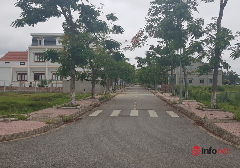Hà Tĩnh: Bán hết đất phân lô, chủ đầu tư 'mất hút', dân lo không đường vào nhà