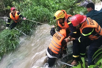 Chủ tịch nước gửi thư khen lực lượng cứu nạn 23 người mắc kẹt do mưa lũ ở Quảng Nam