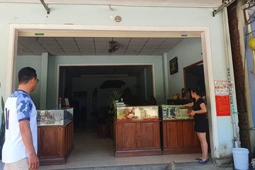 Chủ tiệm vàng ở Quảng Nam kể lại giây phút đối mặt với kẻ cướp quen mặt