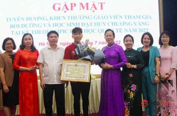 Hà Nam khen thưởng học sinh giành HCV Olympic Hóa học quốc tế