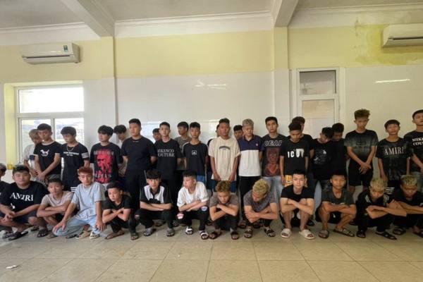 Triệu tập 42 thanh, thiếu niên 'dàn trận' đánh nhau ở huyện Phúc Thọ, Hà Nội