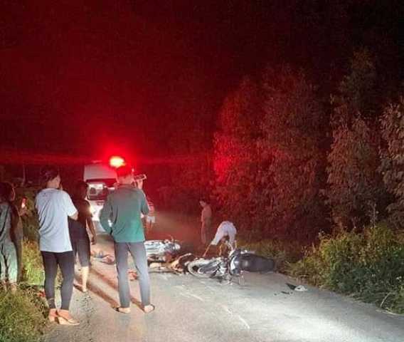 Thanh Hóa: 2 xe máy tông trực diện trong đêm, 2 người tử vong