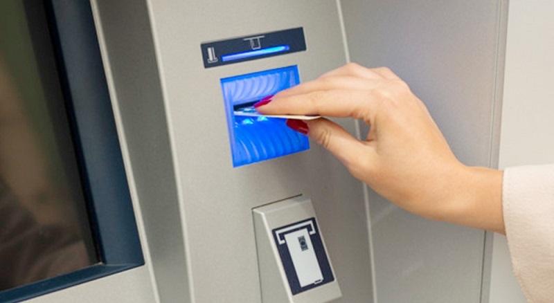 Kiểm quỹ ATM, ngân hàng mới biết bị hụt hơn 18 tỷ đồng