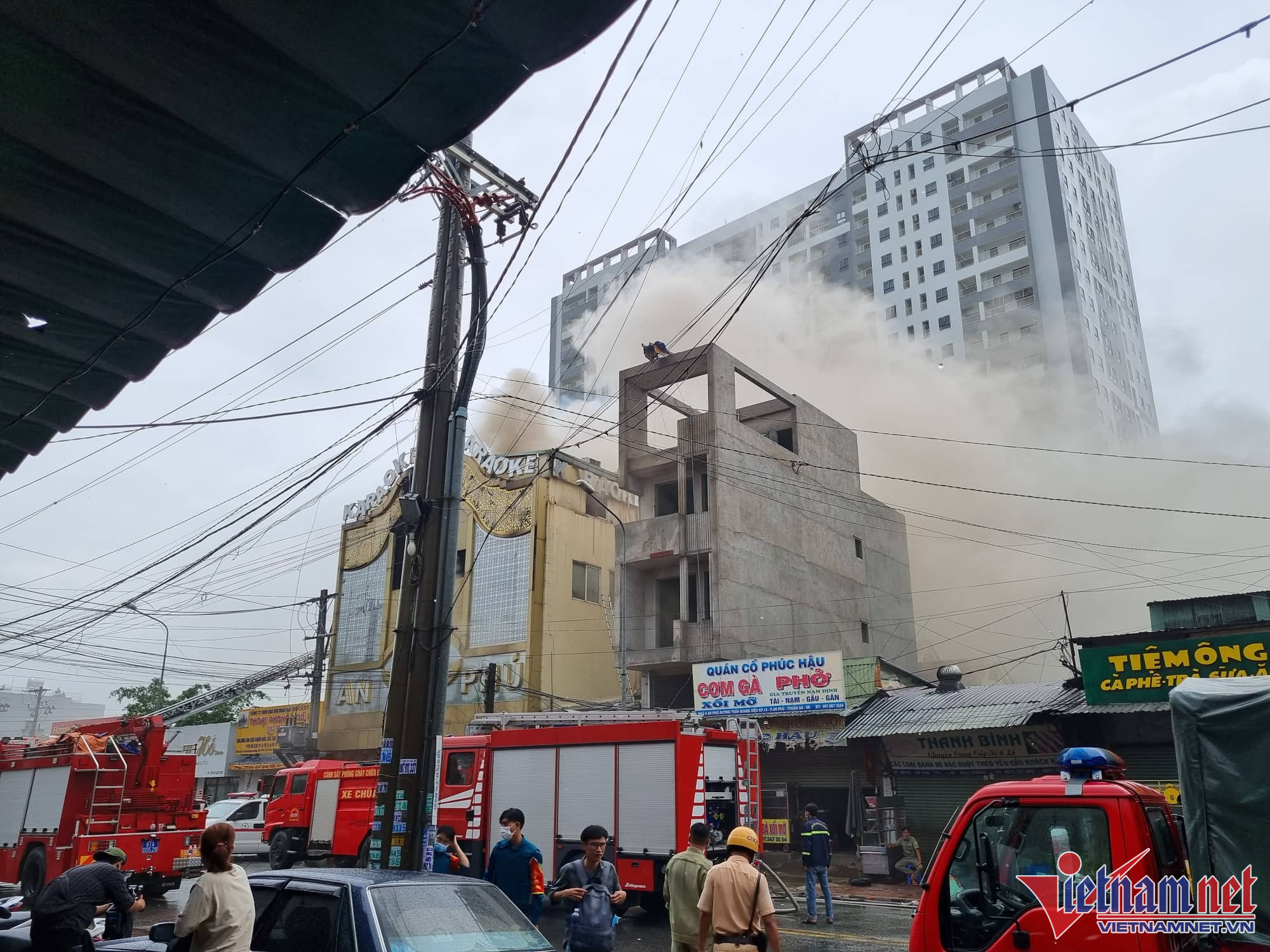 Từ vụ cháy quán karaoke khiến 12 người thiệt mạng: Những điều cần nhớ khi gặp hỏa hoạn